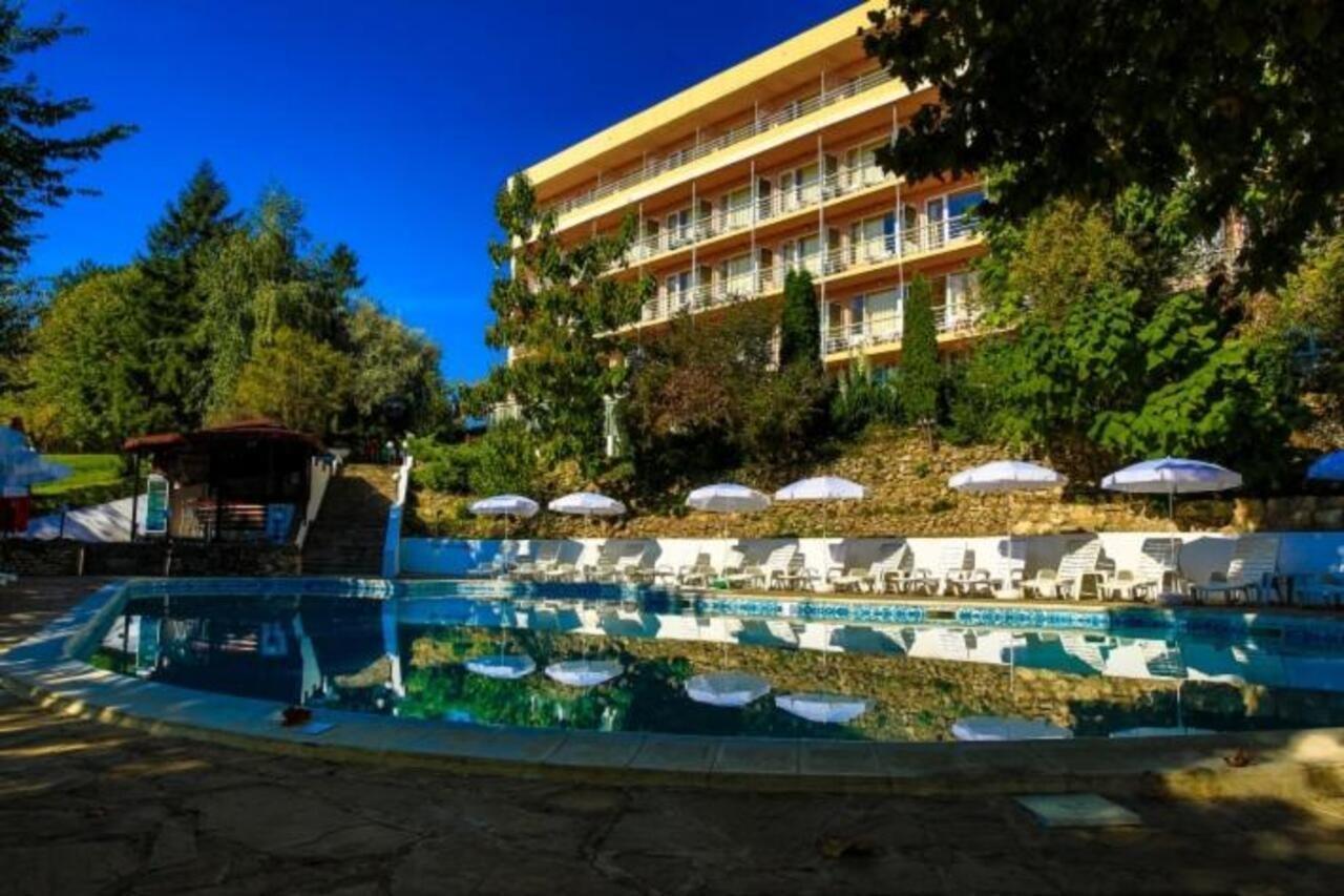 Vezhen Hotel - Free Parking 金沙 外观 照片